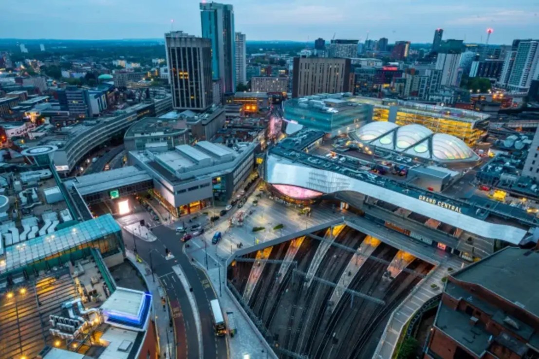 Design work for the £1.75bn Midlands Rail Hub is to start.