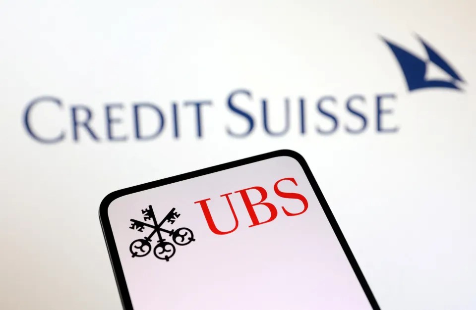 UBS reinstates dividend and launches buyback despite second consecutive quarterly loss