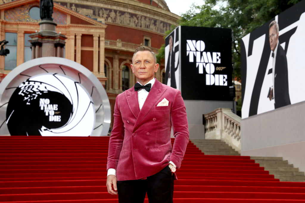 Daniel Craig attends the World Premiere of "NO TIME TO DIE" at the Royal Albert Hall on September 28, 2021 in London, England. (Photo by Tristan Fewings/Getty Images for EON Productions, Metro-Goldwyn-Mayer Studios, and Universal Pictures)