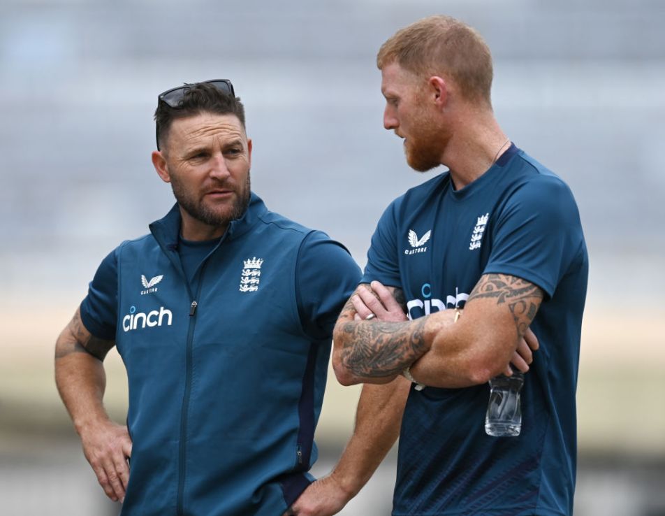 RANCHI, INDIA - FEBRUARY 21: England captain Ben Stokes speaks with coach Brendon McCullum during a nets session at JSCA International Stadium Complex on February 21, 2024 in Ranchi, India. (Photo by Gareth Copley/Getty Images)