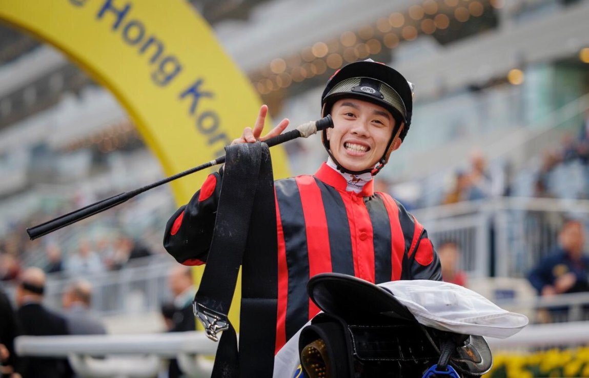 Angus Chung takes the ride aboard the Tony Cruz-trained Young Superstar at Sha Tin
