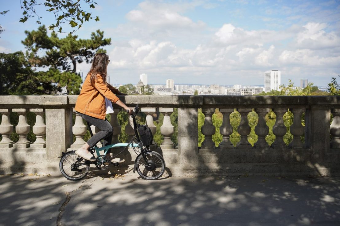 Brompton is offering spectators free bike hire so you can see the action from every point of the city