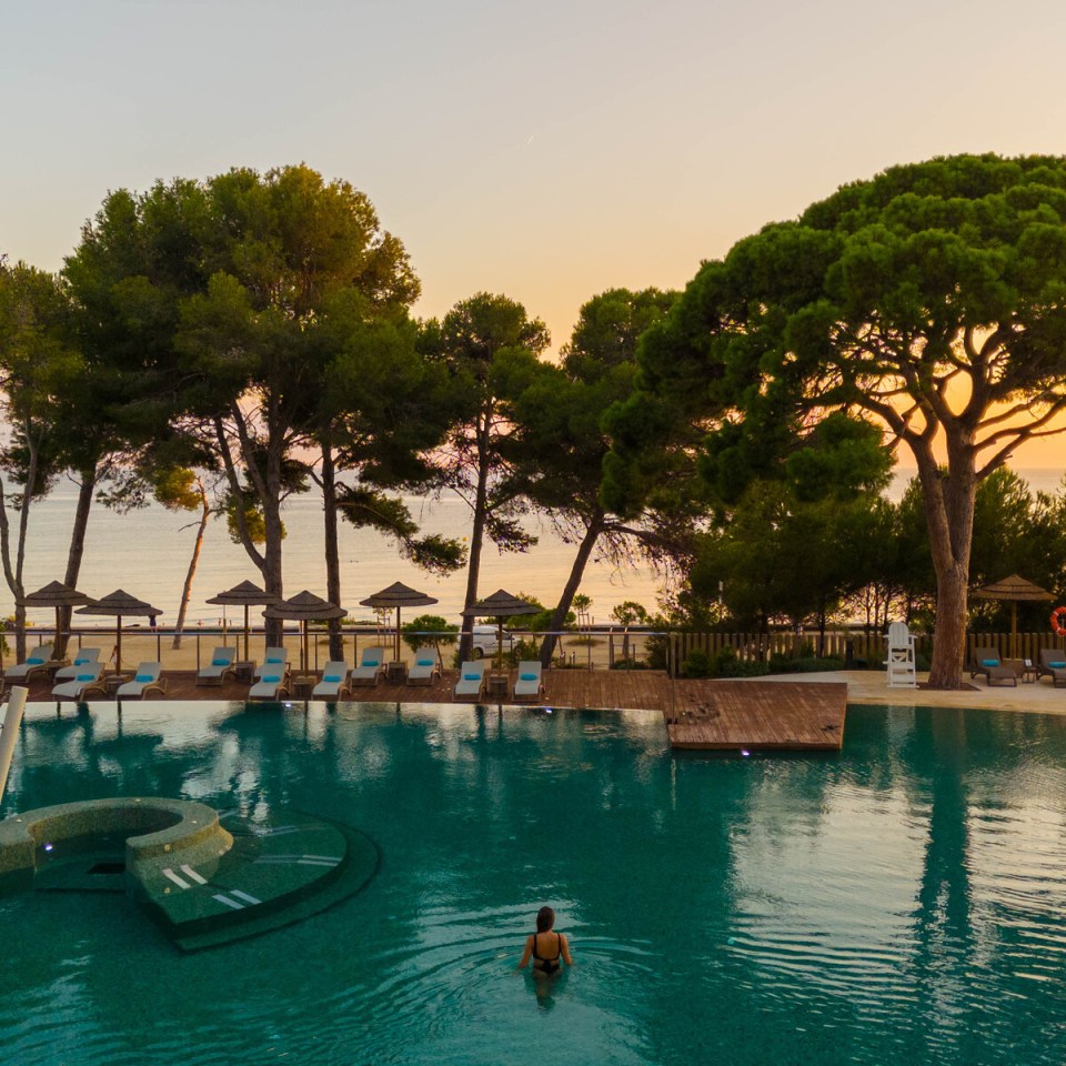 INFINITUM is a far cry from the claustrophobia of overcrowded beaches