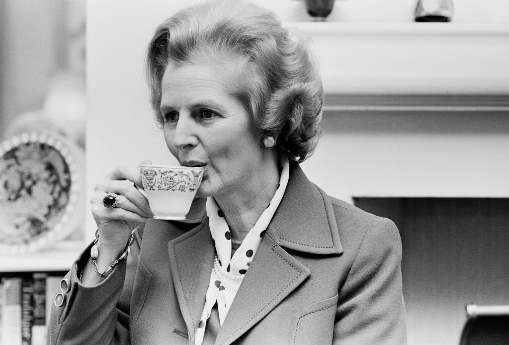 British Conservative Party politician and Leader of the Opposition Margaret Thatcher (1925 - 2013) having a cup of tea, UK, 20th January 1978.(Photo by Hilaria McCarthy/Daily Express/Hulton Archive/Getty Images)