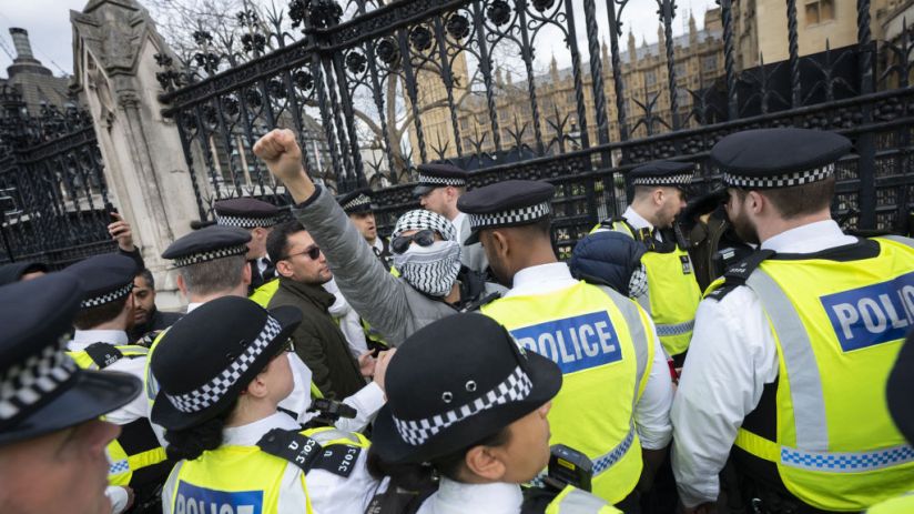 Police cordon-off the area as people march to Downing Street within the Al-Quds (Jerusalem) Day to express support for Palestinians, in London, United Kingdom on April 16, 2023. (Photo by Rasid Necati Aslim/Anadolu Agency via Getty Images)