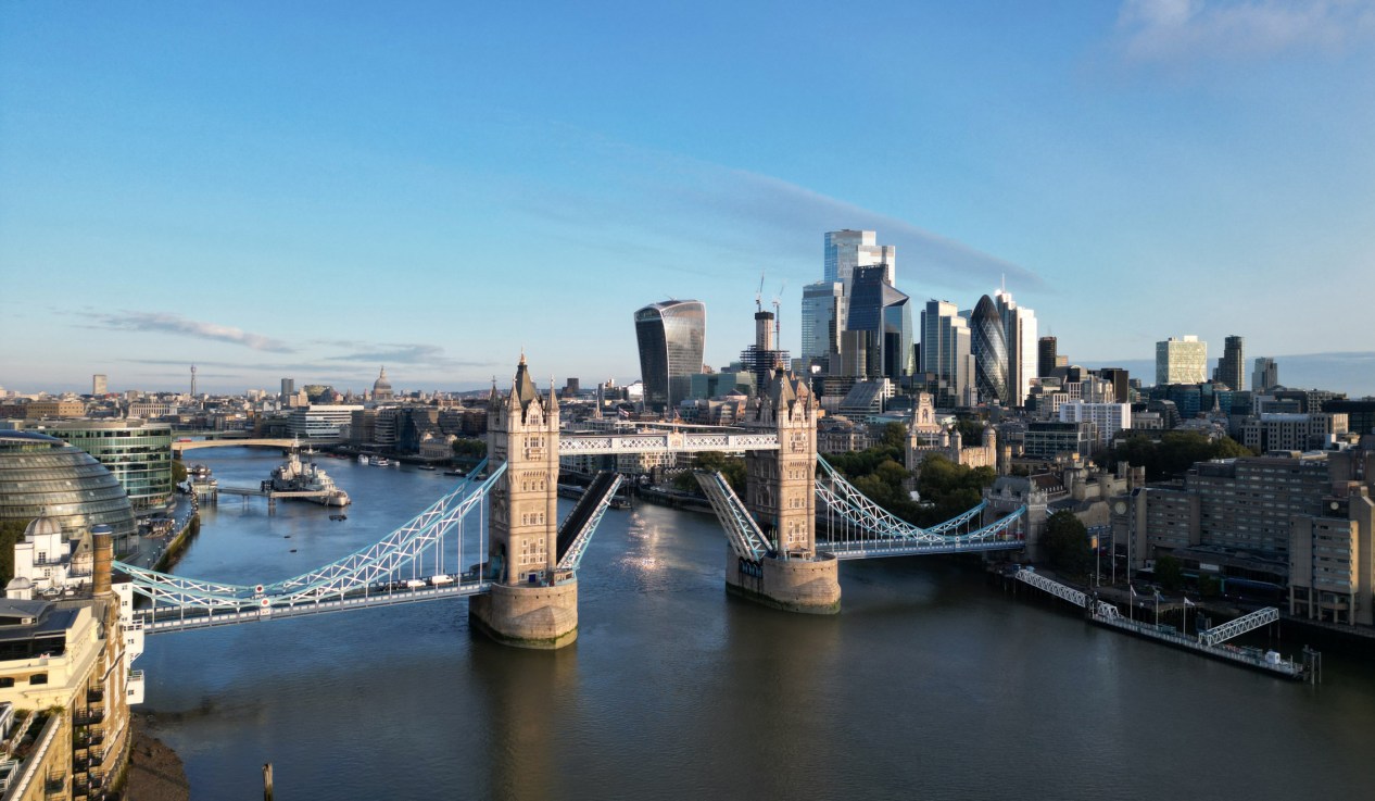 Sellar, which previously developed The Shard, plans to build a £500m, thirty-story tower at 60 Gracechurch street.