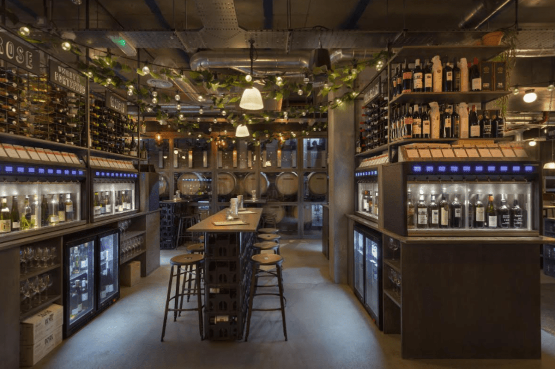 Retailer Majestic Wines has bought Vagabond Wines out of administration, saving nine of its wine bars from closure. 