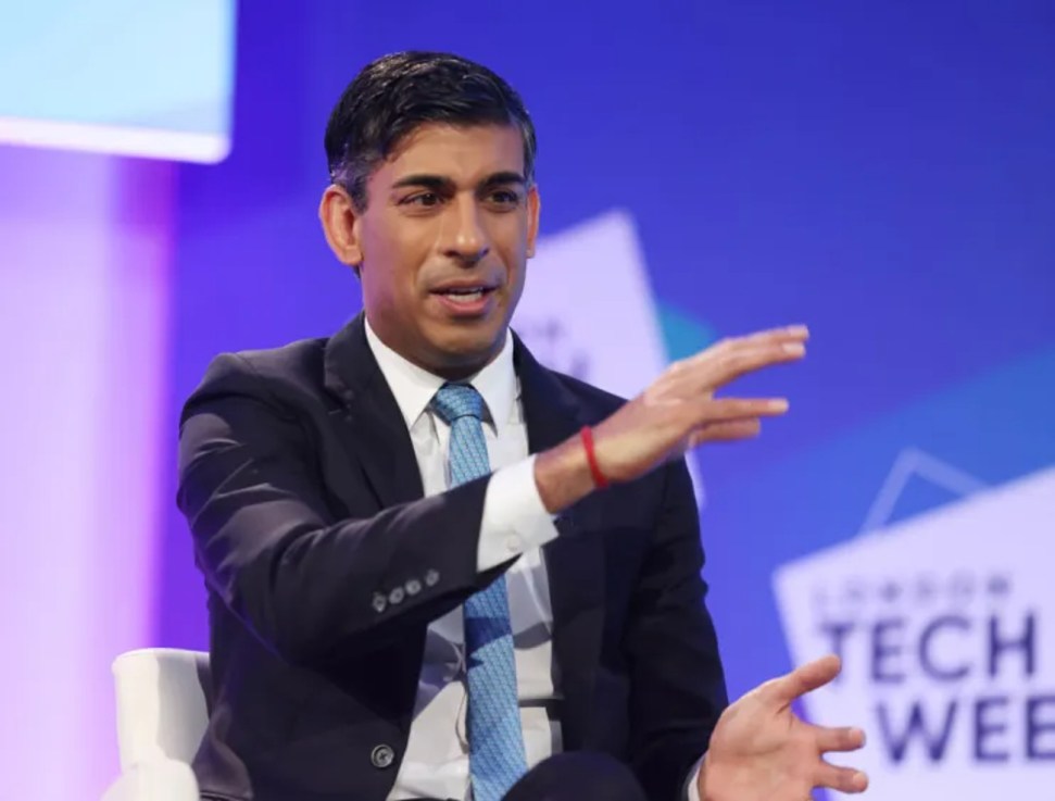 "Reforms to fit notes...won’t help the 2.8m people currently out of work due to their long-term health conditions," David Finch, assistant director at the Health Foundation, said.