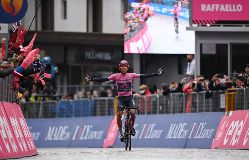 CORTINA D'AMPEZZO, ITALY - MAY 24: Egan Arley Bernal Gomez of Colombia and Team INEOS Grenadiers Pink Leader Jersey stage winner celebrates at arrival during the 104th Giro d'Italia 2021, Stage 16 a 153km stage shortened due to bad weather conditions from Sacile to Cortina d'Ampezzo 1210m / @girodiitalia / #Giro / on May 24, 2021 in Cortina d'Ampezzo, Italy. (Photo by Stuart Franklin/Getty Images)