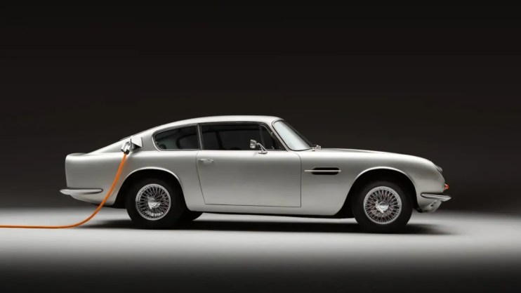 Aston Martin DB6 by Lunaz