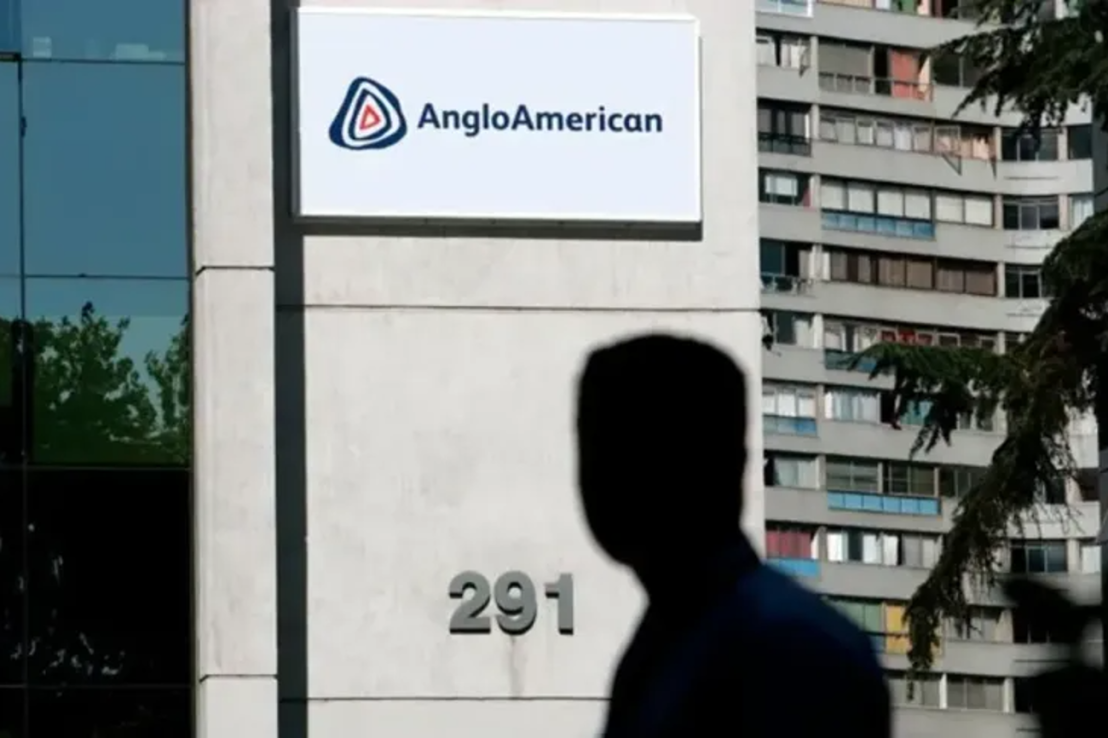 BHP has just hours left to table an improved offer for Anglo American