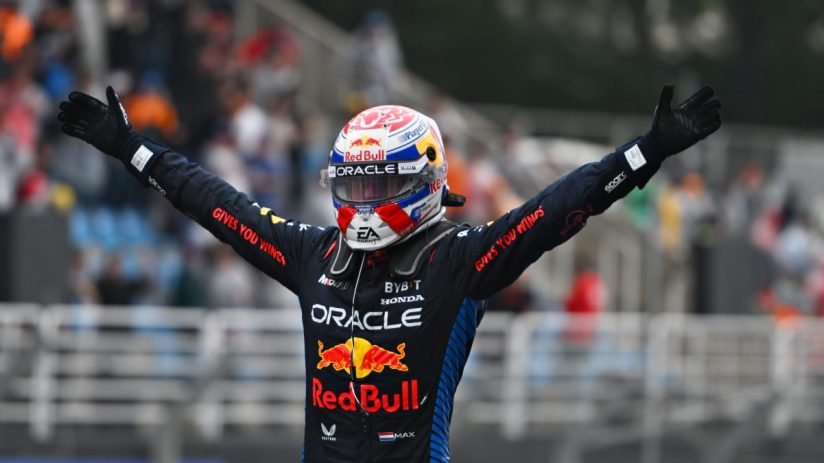 Max Verstappen won his first race since June to put one hand on a fourth consecutive Formula 1 world championship.