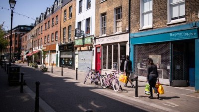 A quarter of UK employers are planning to make redundancies over the next three months.