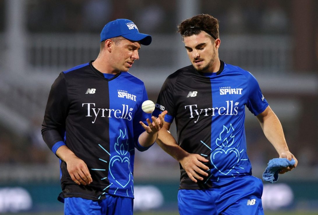 The Ambani family, who own Mumbai Indians, are in pole position to buy London Spirit for £100m in the Hundred auction