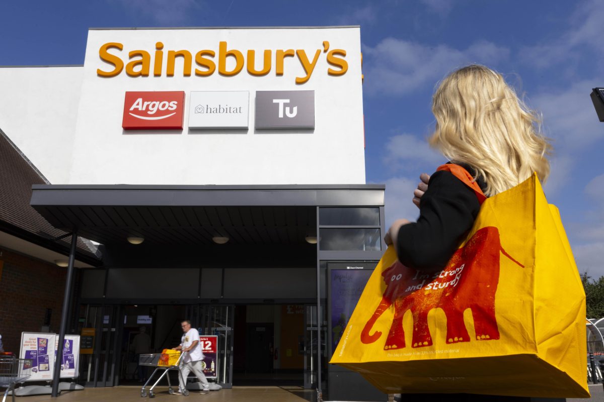 Share price down after Sainsbury’s reported bumper Christmas