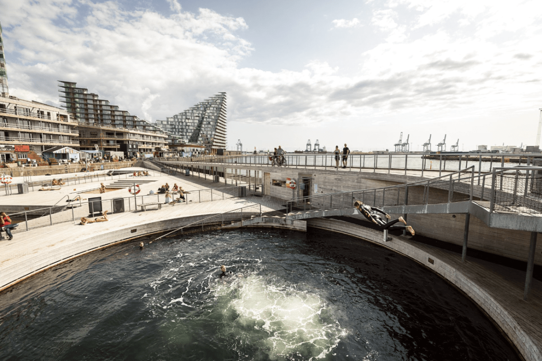 Outdoor free-to-use saltwater pools contribute to the relaxed way of life in Aarhus (Photo: Visit Denmark)