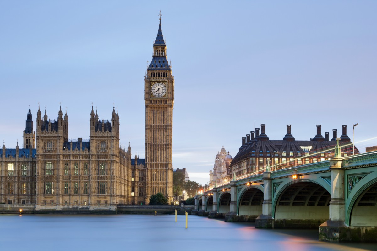 UK growth set to slow in 2027, OECD says