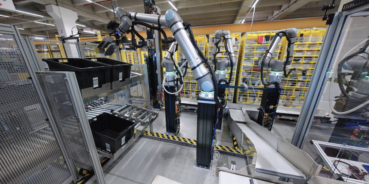 Amazon arms warehouses with Vulcan, its most advanced robot yet