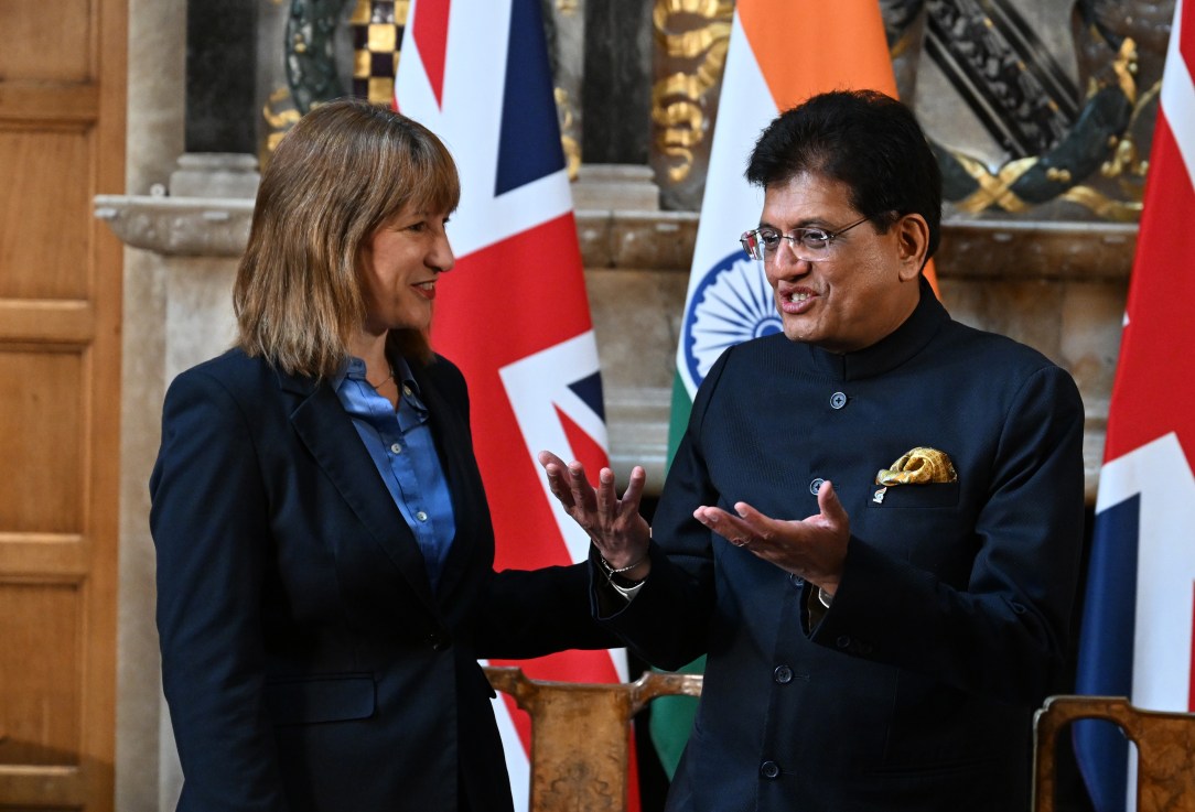 Rachel Reeves and Piyush Goyal, India's commerce and industry secretary, after the UK and India signed a free trade agreement at Chequers | Photographer: Chris J. Ratcliffe/Bloomberg via Getty Images