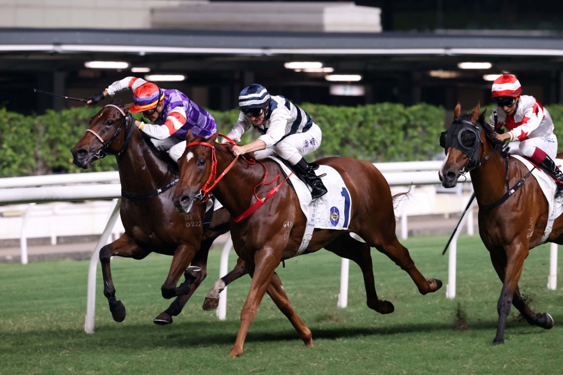 Denfield (centre) has three wins in Hong Kong.