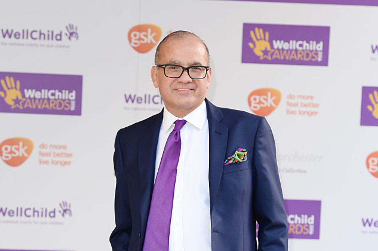 Hawes & Curtis: Profit continues to fall at Dragons’ Den star’s brand