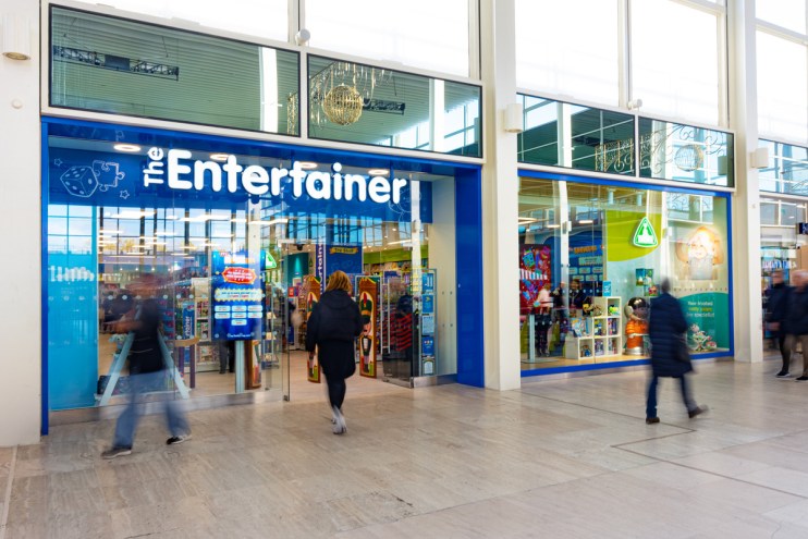 The founders of The Entertainer have handed their retail empire to its employees.