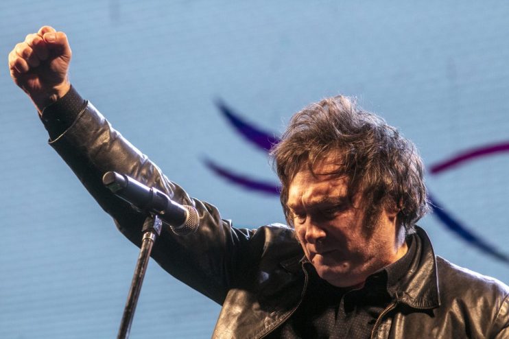 Kemi Badenoch speaking to Latin American investors, discussing support for Javier Mileis Falkland Islands economic strategy