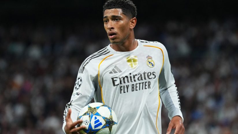 GettyImages 2242644999 featuring a significant business event, capturing industry leaders engaged in a high-level discussion.