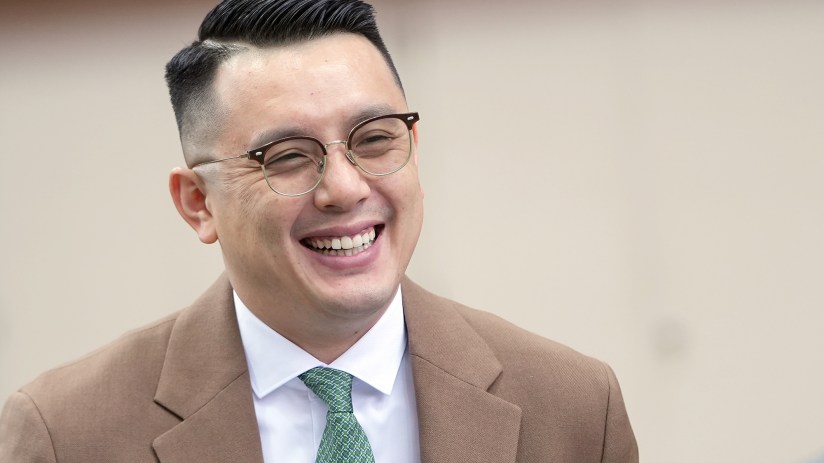 Breaking news update illustrating current events with a focus on timely developments and general information delivery