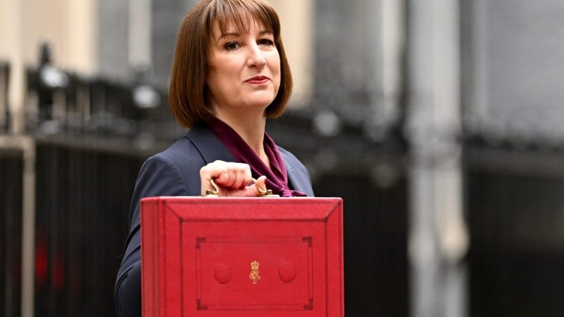 Getty Images logo on a smartphone screen, symbolizing media representation and digital content in a business context