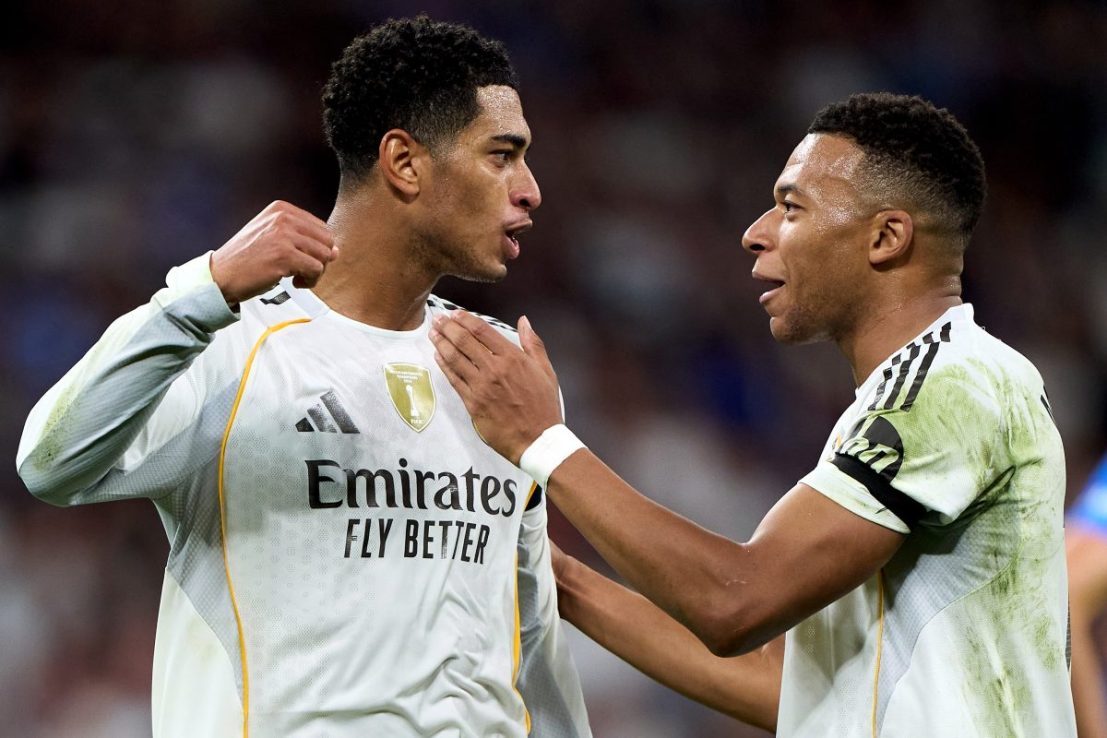 MADRID, SPAIN - NOVEMBER 01: Jude Bellingham of Real Madrid celebrates scoring his team's third goal with Kylian Mbappe during the LaLiga EA Sports match between Real Madrid CF and Valencia CF at Estadio Santiago Bernabeu on November 01, 2025 in Madrid, Spain. (Photo by Angel Martinez/Getty Images)
