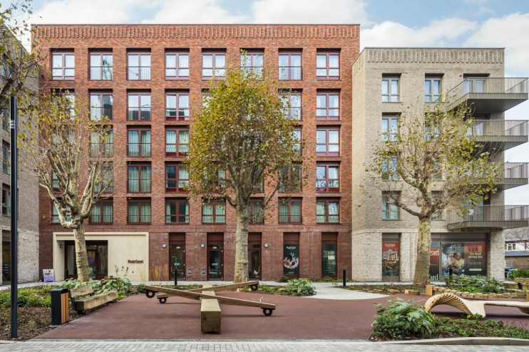 Pearl Yard exterior view showcasing modern architecture with panoramic layout, highlighting urban development features