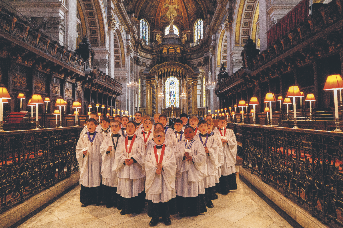 London's Ultimate Christmas Carol Guide 2024: Top Services & Concerts to Book Now