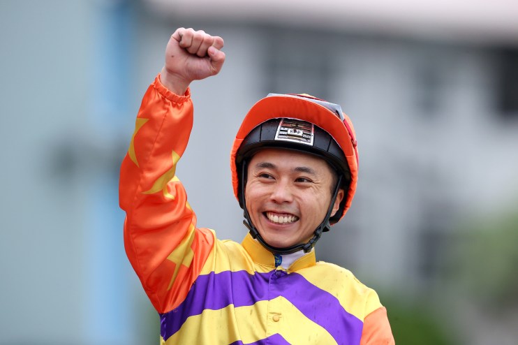 Breaking news scene with reporter interviewing an expert, surrounded by cameras and microphones, in a bustling newsroom se...