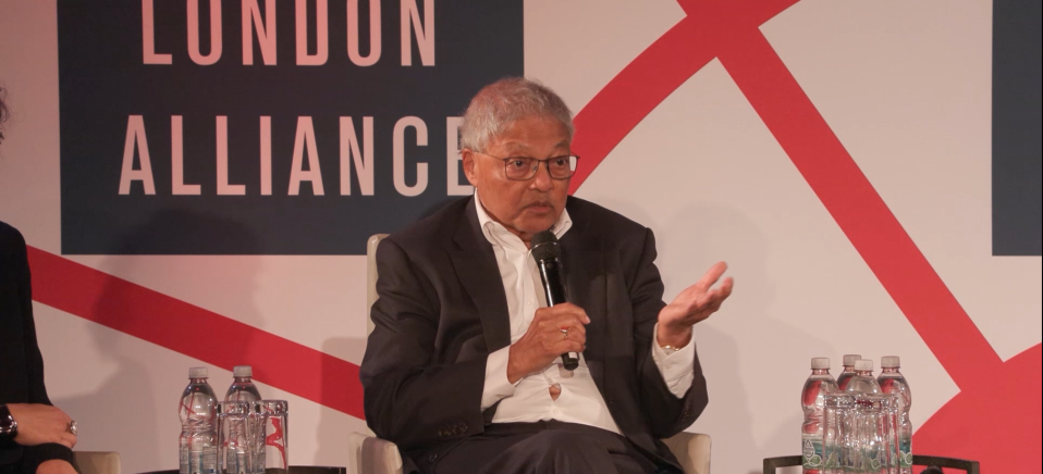 Mihir Bose speaking at Growth Panel 5, discussing business opportunities and challenges in the current economic climate.