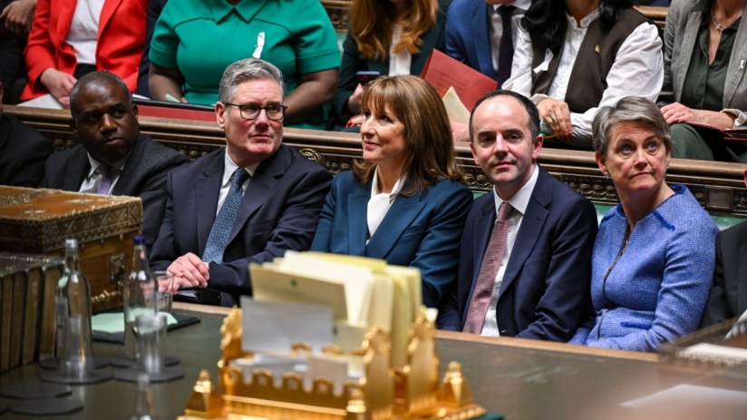 Breaking news banner with bold headline and dynamic graphics, conveying urgency and importance in the general news category