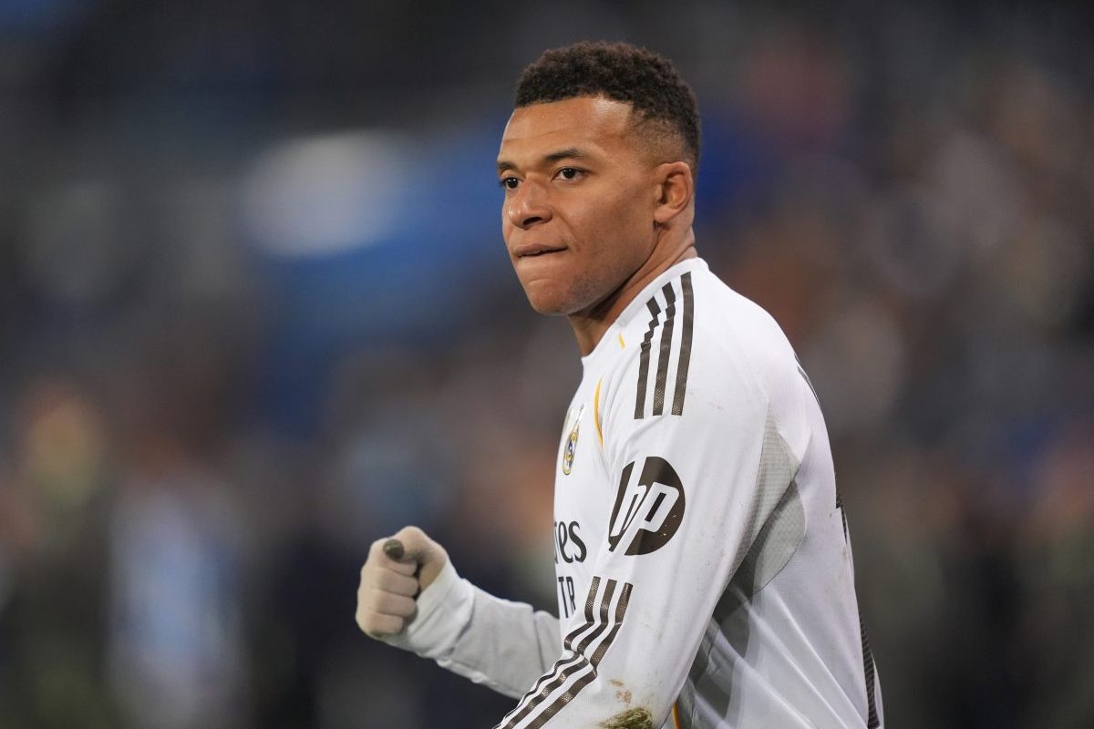 Maillot PSG Mbappé Vapor Player Issue 2023/24 Domicile Bleu Taille M