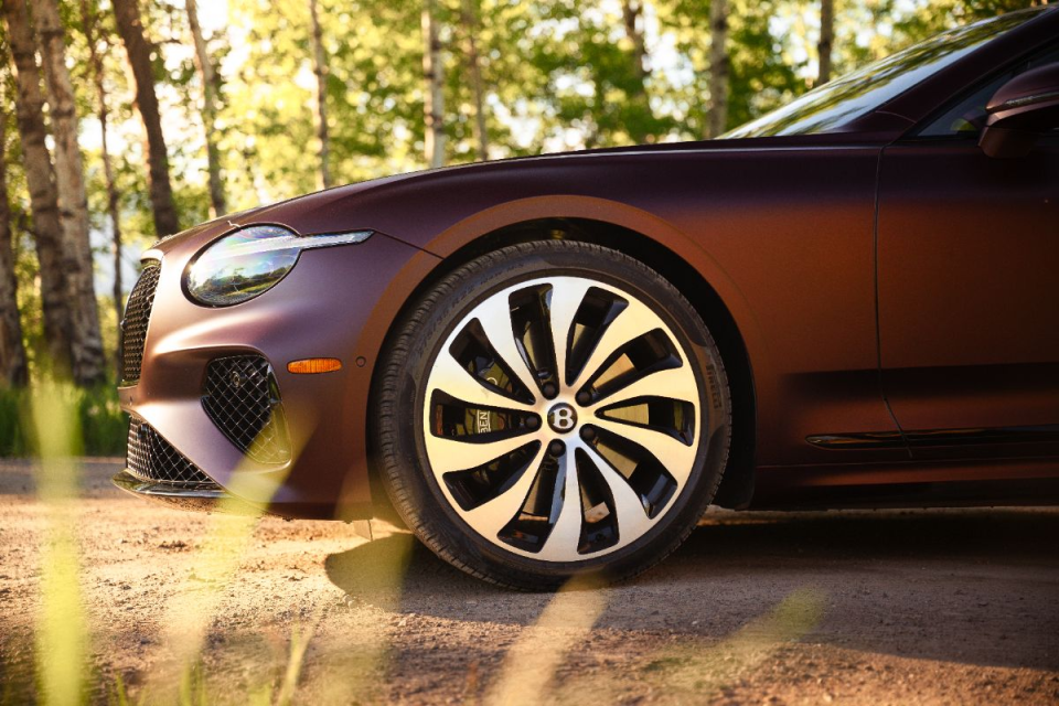 Breaking news coverage with a focus on current events, featuring a diverse group of people engaged in discussion