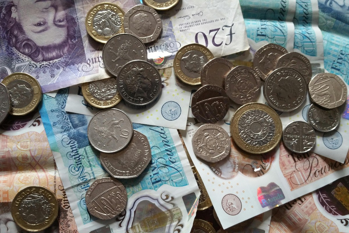 Money market funds surge in popularity as investors grapple market volatility