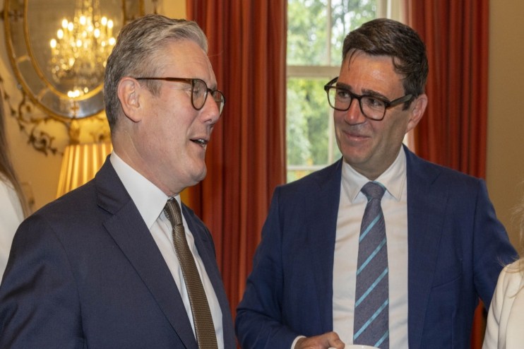 News image featuring a significant event with key figures engaging in a dynamic discussion on current general topics.