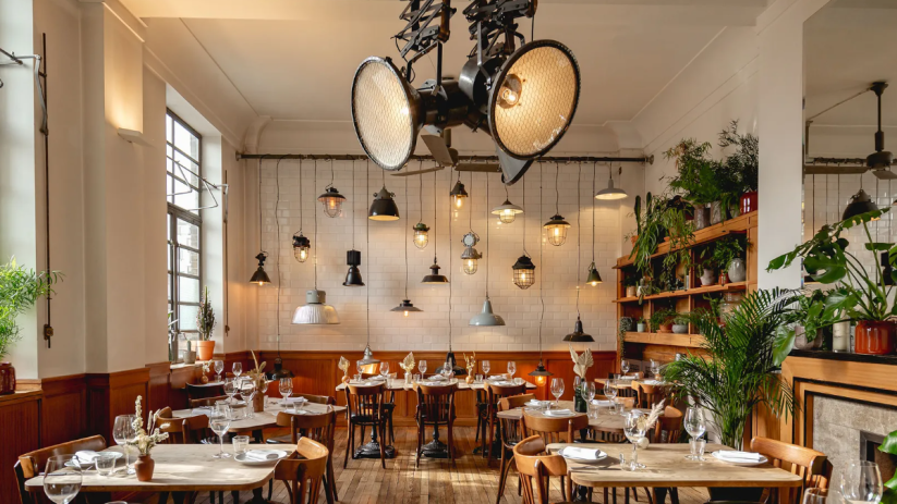 Breaking news alert banner with date January 20, 2026, highlighting urgent general updates on a business news website