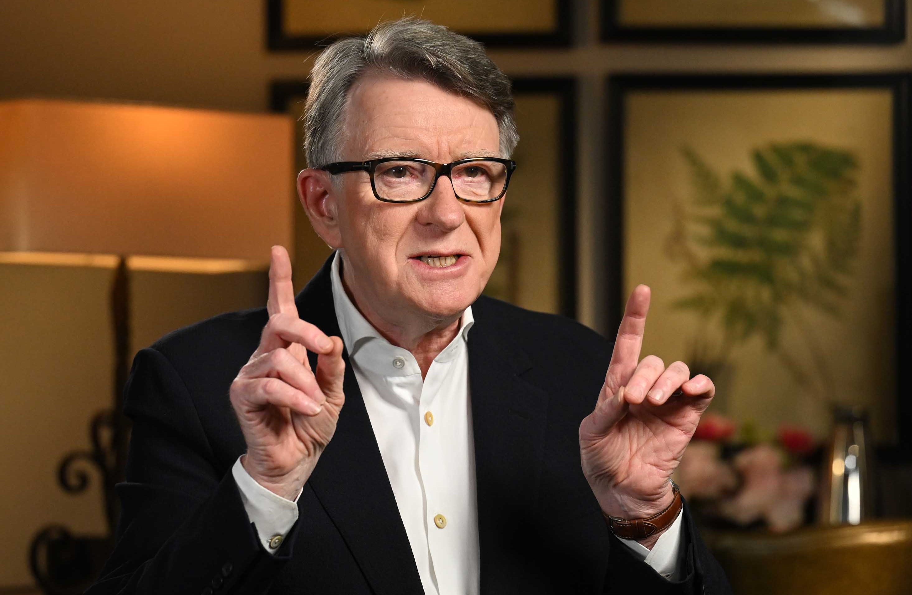 Mandelson Urged JP Morgan to Pressure UK Treasury Over Banker Tax