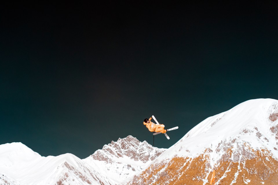 GettyImages 2260396533 showing business professionals in a conference room discussing market trends and strategies