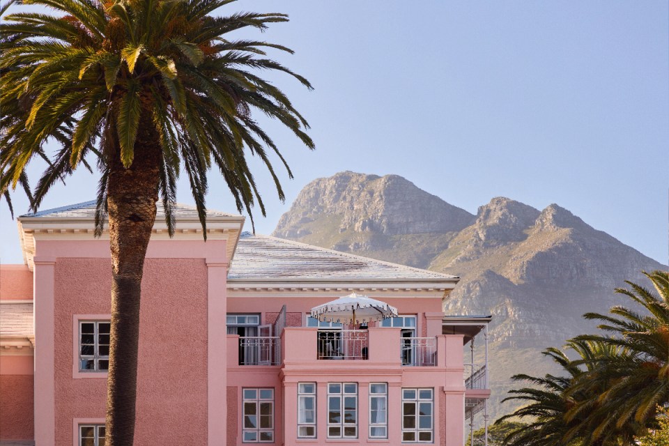 Belmond luxury train journey showcasing elegant carriages, scenic views, and sophisticated onboard amenities for a premium...