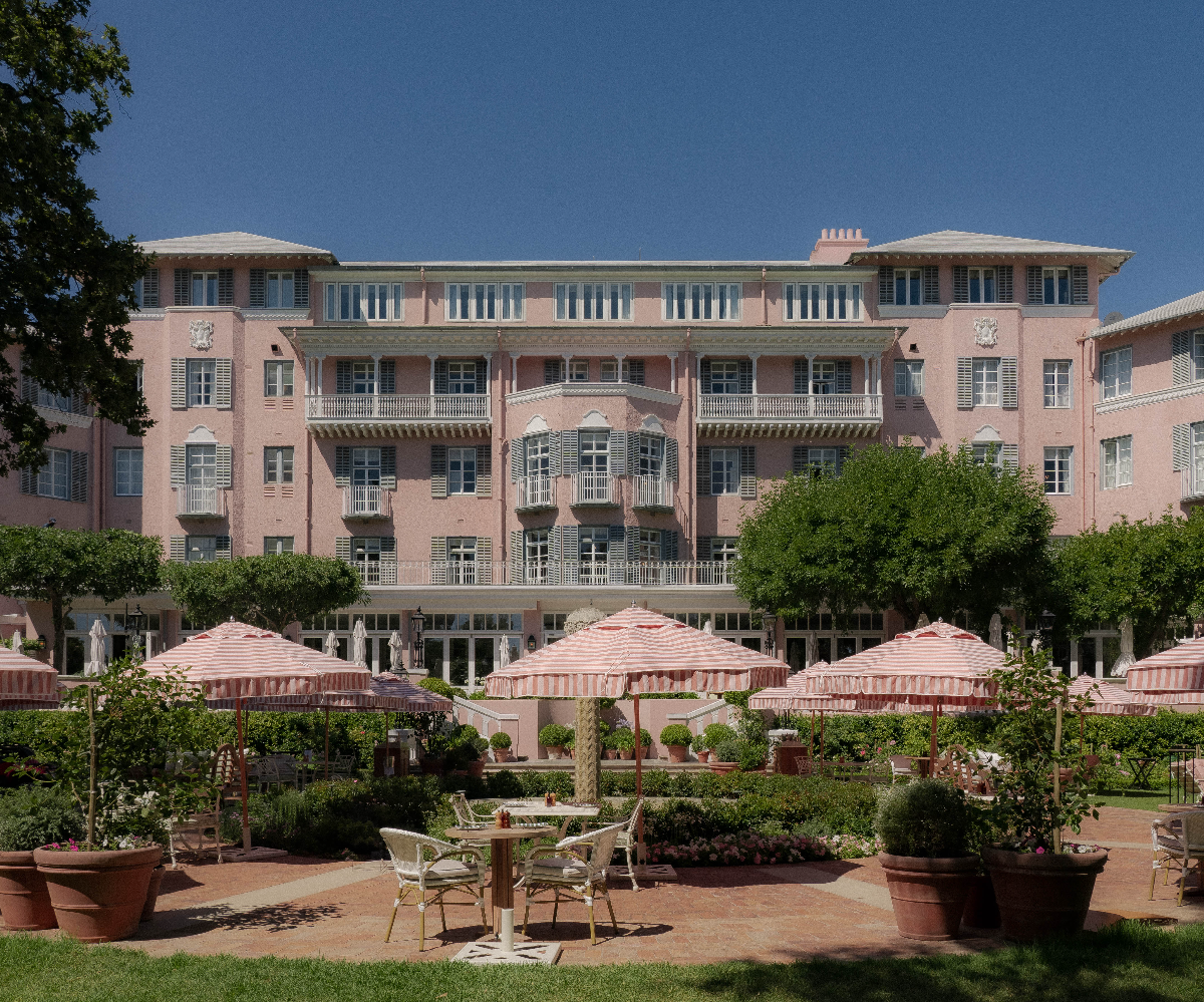 Inside South Africa's Two Most Exceptionally Fabulous Hotels