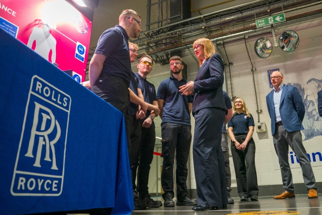 Rolls-Royce shares rocket to recovery as FTSE 100 takes off