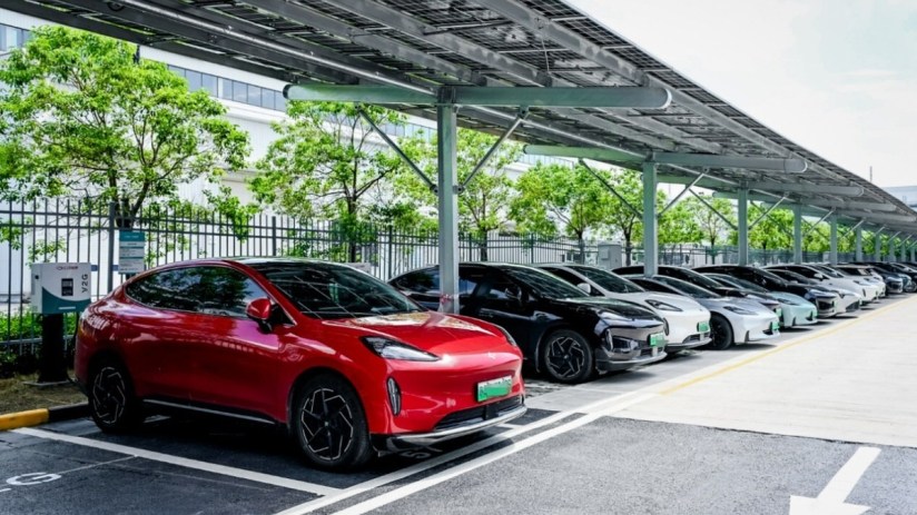 Breaking news banner with bold text on a blue background, conveying urgency and relevance for a general news article