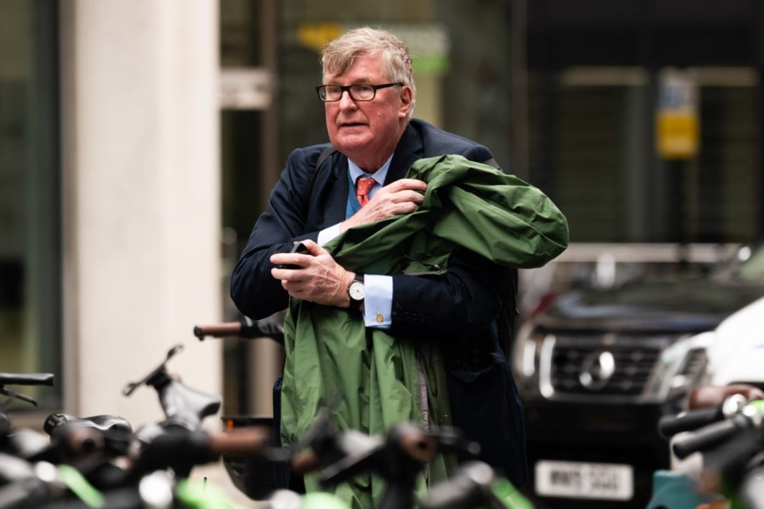 Crispin Odey drops £79m libel case against Financial Times