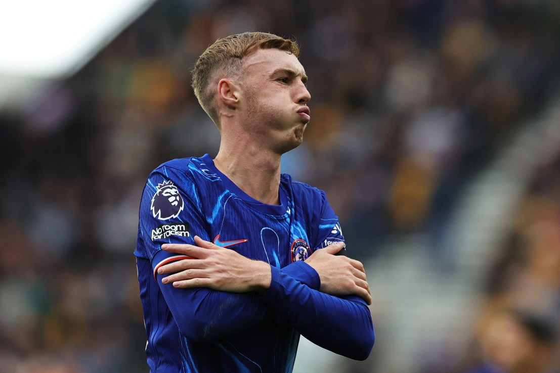 WOLVERHAMPTON, ENGLAND - AUGUST 25: Cole Palmer of Chelsea celebrates scoring his team's second goal during the Premier League match between Wolverhampton Wanderers FC and Chelsea FC at Molineux on August 25, 2024 in Wolverhampton, England. (Photo by David Rogers/Getty Images)