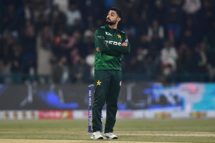 Breaking news concept with a globe and digital network connections, symbolizing global communication and information exchange